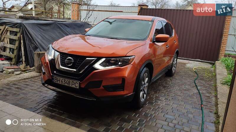 Внедорожник / Кроссовер Nissan Rogue 2017 в Знаменке фото 2 Внедорожник / Кроссовер Nissan Rogue 2017 в Знаменке