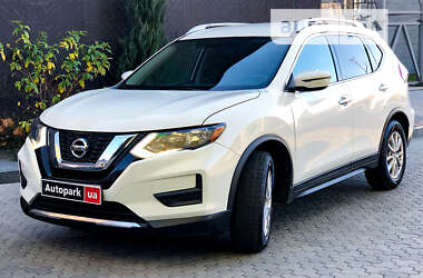 Позашляховик / Кросовер Nissan Rogue 2017 в Києві