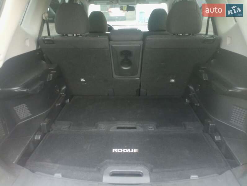 Внедорожник / Кроссовер Nissan Rogue 2015 в Харькове