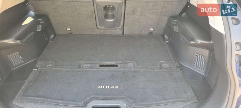 Позашляховик / Кросовер Nissan Rogue 2017 в Одесі