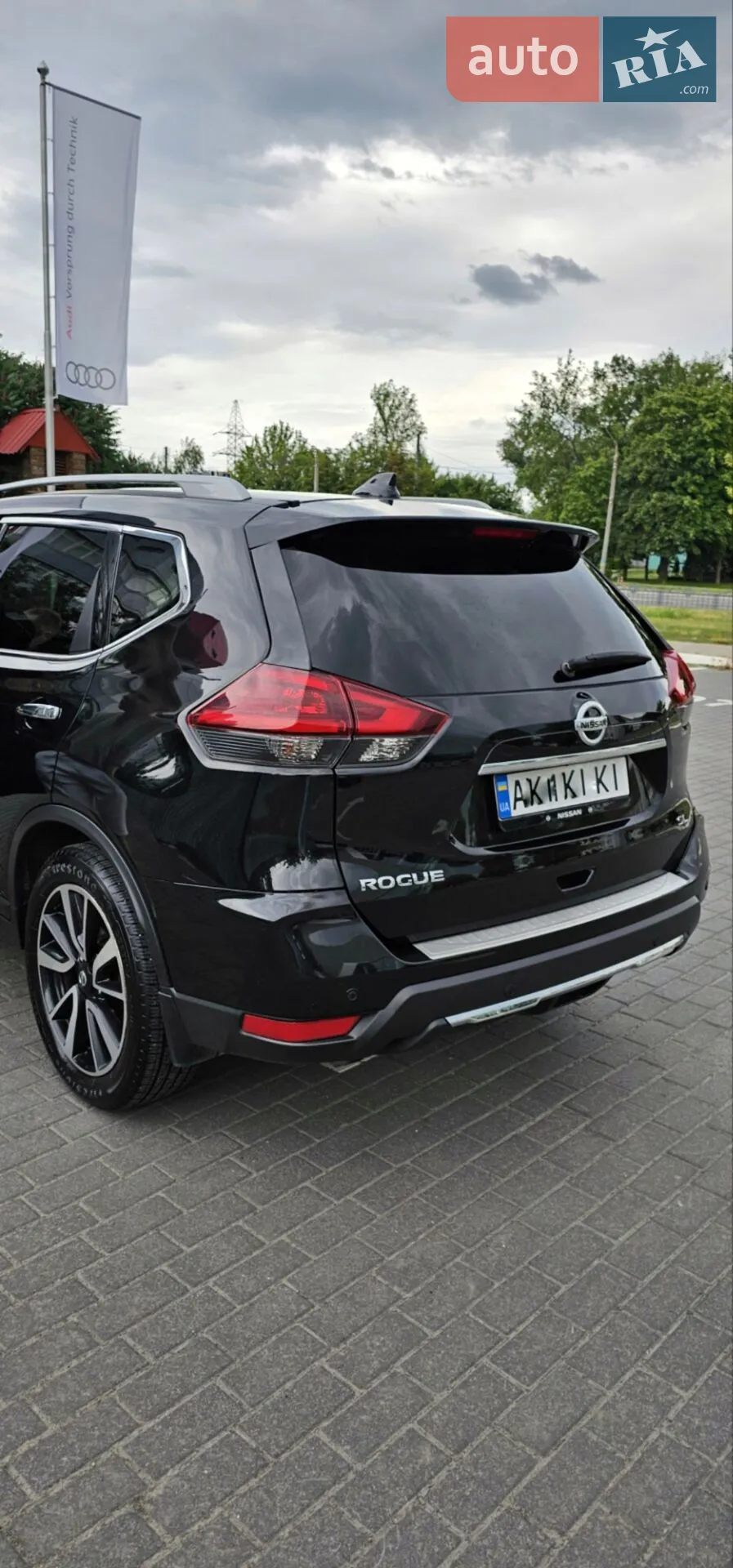 2019 Nissan Rogue - мініатюра 3
