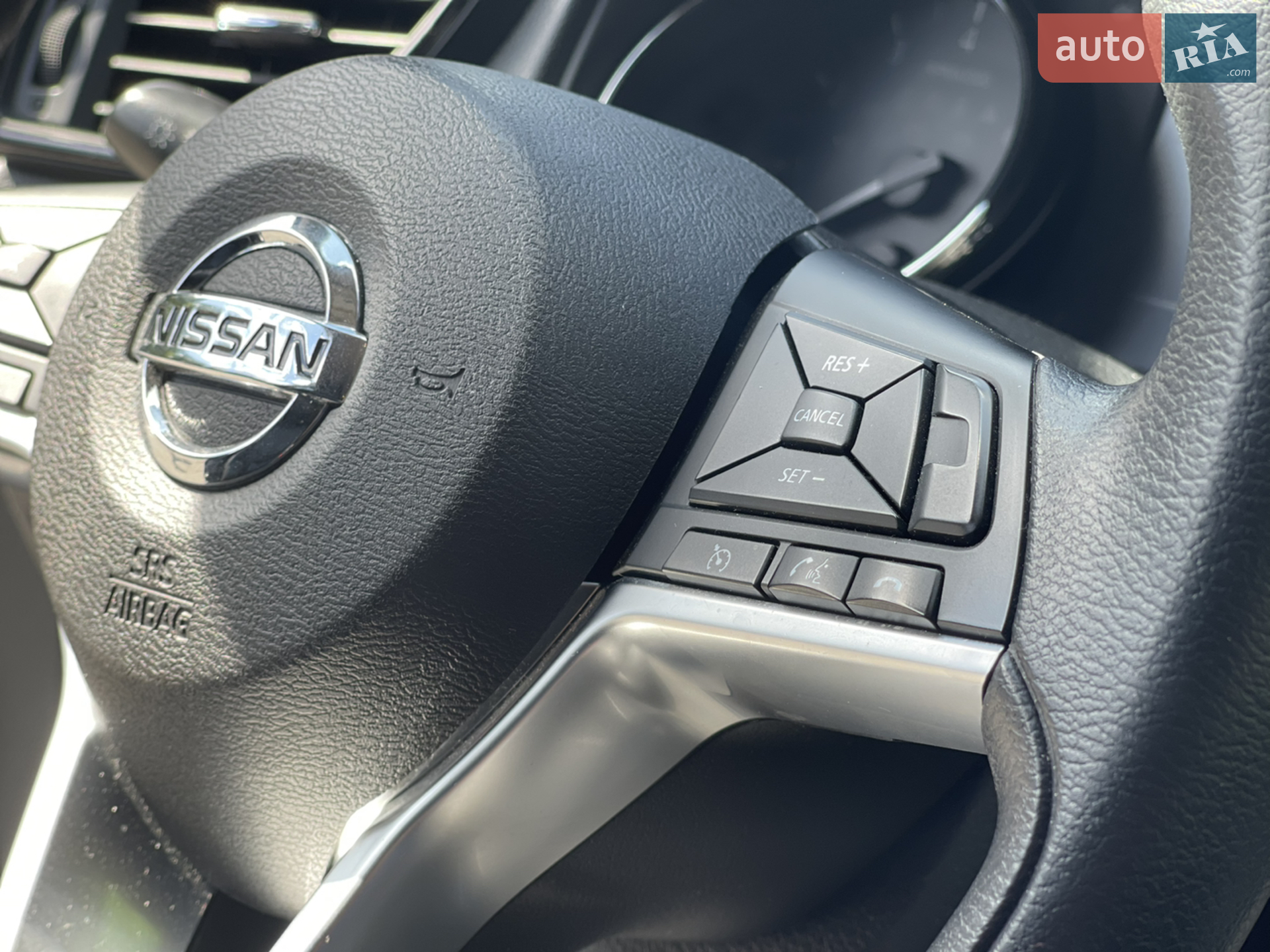 2016 Nissan Rogue - мініатюра 20