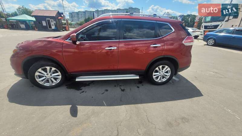 Внедорожник / Кроссовер Nissan Rogue 2016 в Белой Церкви