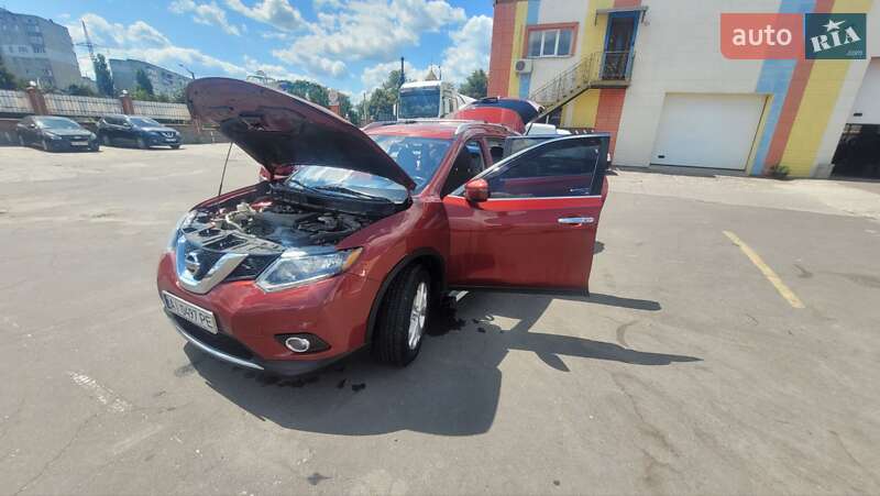 Внедорожник / Кроссовер Nissan Rogue 2016 в Белой Церкви