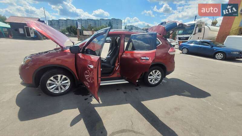 Внедорожник / Кроссовер Nissan Rogue 2016 в Белой Церкви