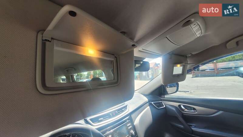 Внедорожник / Кроссовер Nissan Rogue 2016 в Белой Церкви