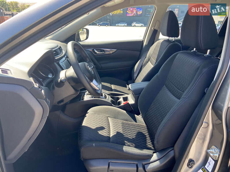 Позашляховик / Кросовер Nissan Rogue 2017 в Києві фото 14 Позашляховик / Кросовер Nissan Rogue 2017 в Києві
