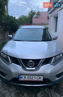 Внедорожник / Кроссовер Nissan Rogue 2015 в Житомире