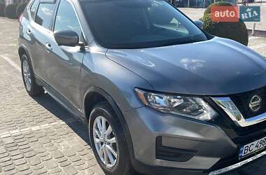 Позашляховик / Кросовер Nissan Rogue 2018 в Львові