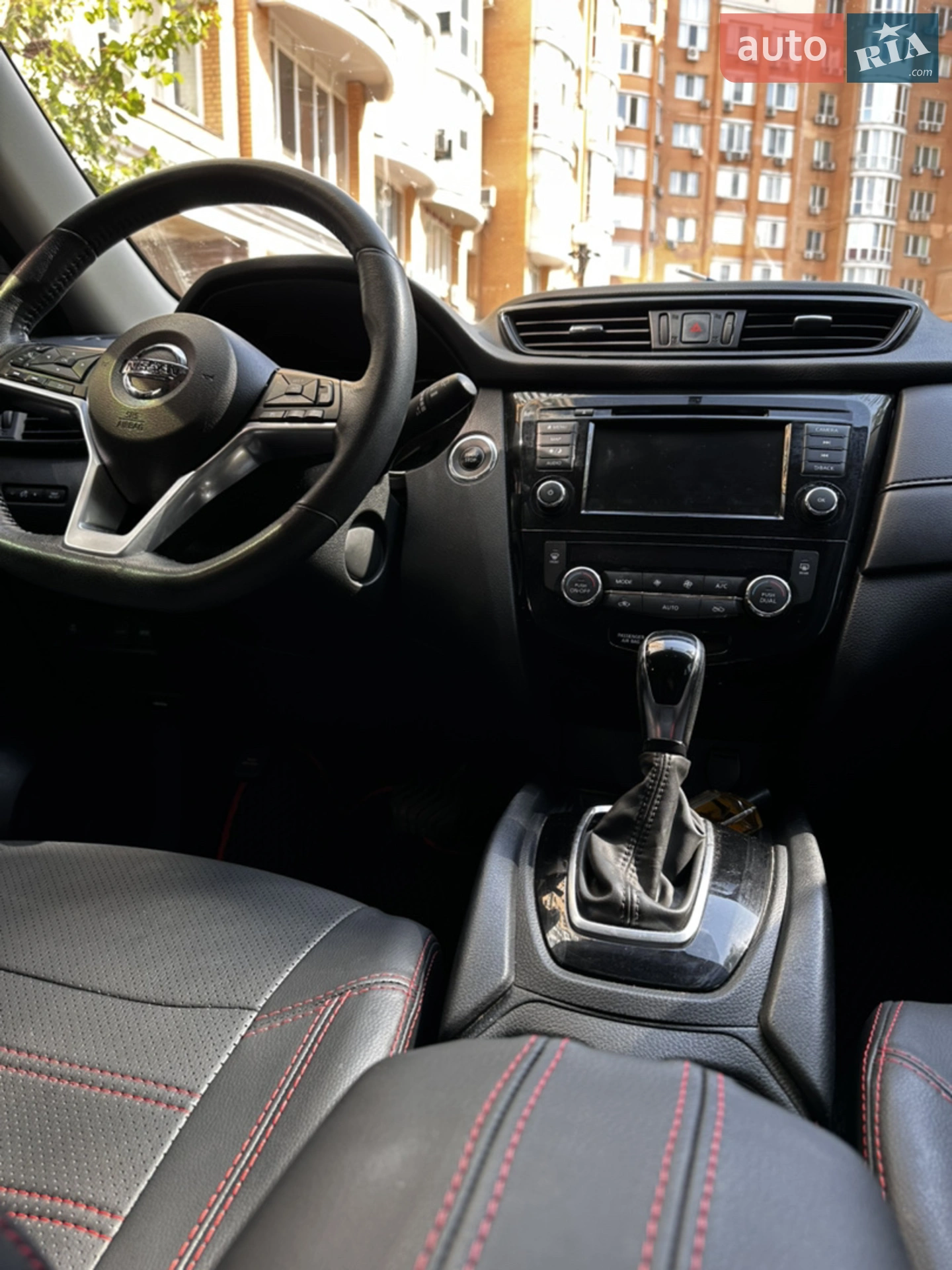 2018 Nissan Rogue - мініатюра 10