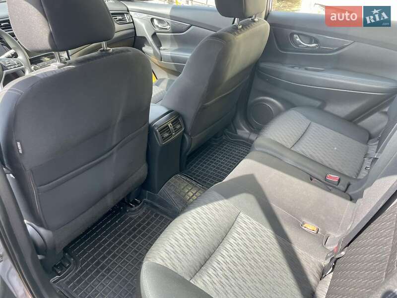 Позашляховик / Кросовер Nissan Rogue 2018 в Хмельницькому