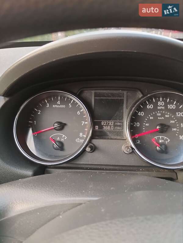 Внедорожник / Кроссовер Nissan Rogue 2013 в Виннице