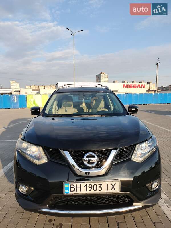 Внедорожник / Кроссовер Nissan Rogue 2015 в Одессе