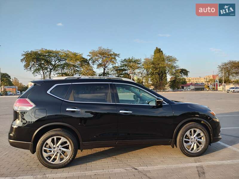 Внедорожник / Кроссовер Nissan Rogue 2015 в Одессе