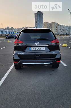 Позашляховик / Кросовер Nissan Rogue 2018 в Києві