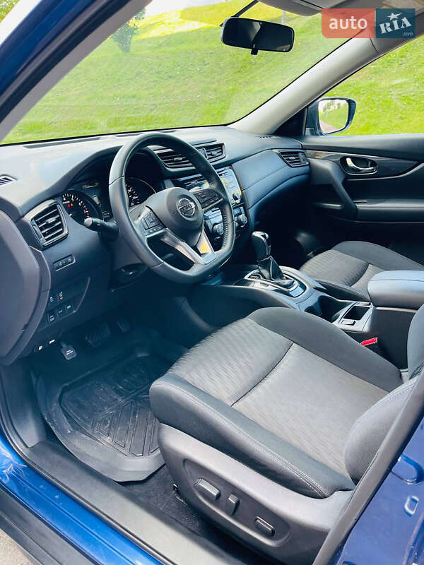 Внедорожник / Кроссовер Nissan Rogue 2016 в Киеве фото 14 Внедорожник / Кроссовер Nissan Rogue 2016 в Киеве