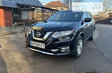 Внедорожник / Кроссовер Nissan Rogue 2014 в Шостке