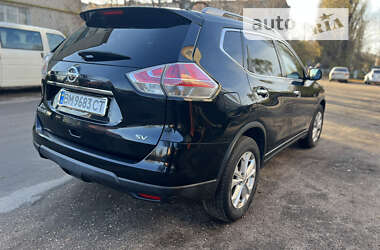 Внедорожник / Кроссовер Nissan Rogue 2014 в Шостке