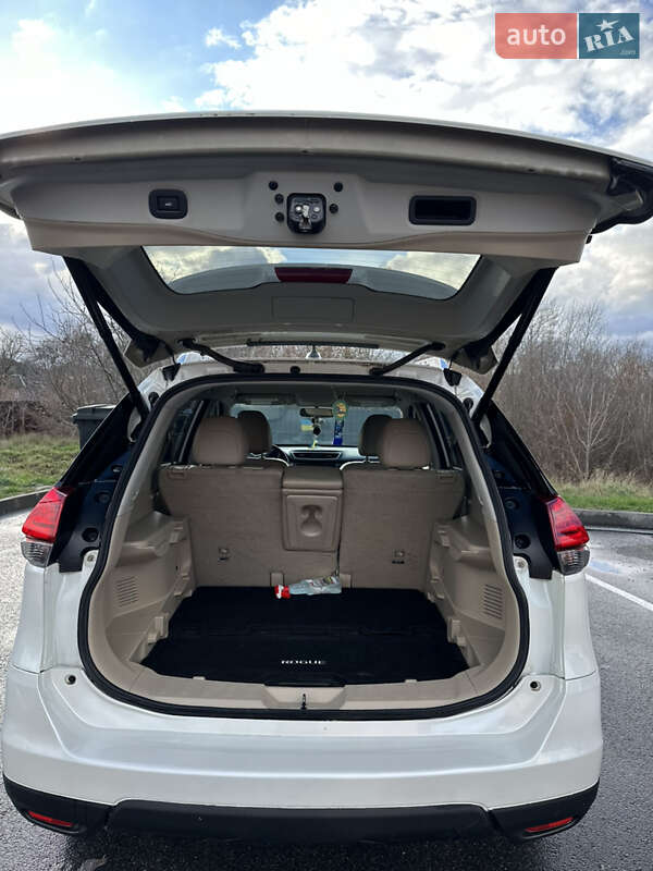 Внедорожник / Кроссовер Nissan Rogue 2016 в Харькове фото 9 Внедорожник / Кроссовер Nissan Rogue 2016 в Харькове