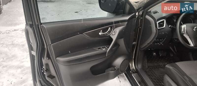 Позашляховик / Кросовер Nissan Rogue 2016 в Дніпрі