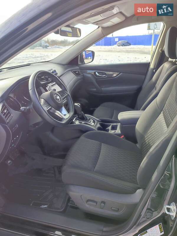 Позашляховик / Кросовер Nissan Rogue 2018 в Кропивницькому