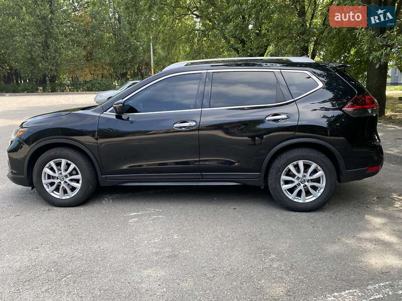 Позашляховик / Кросовер Nissan Rogue 2019 в Запоріжжі