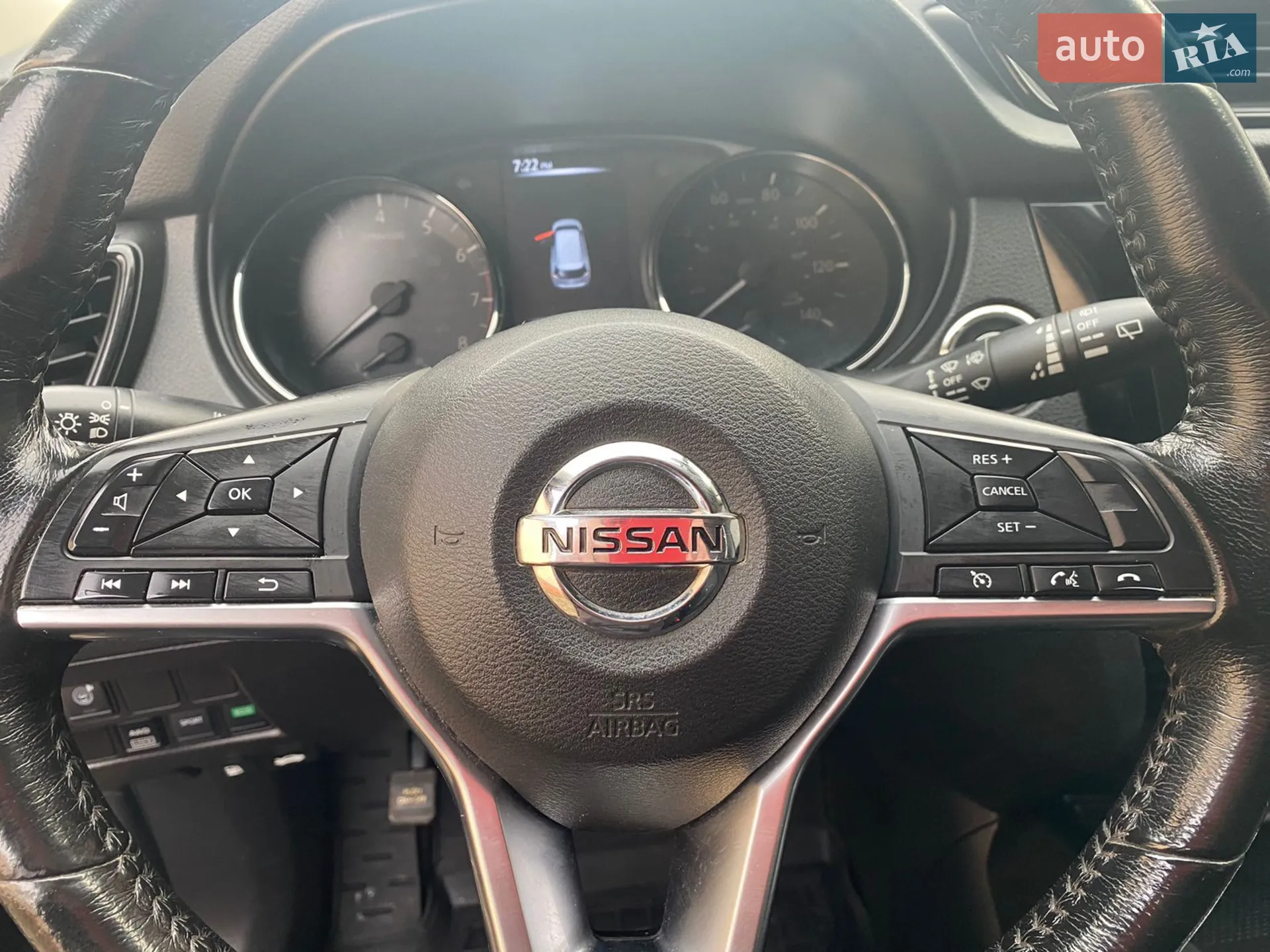2017 Nissan Rogue - мініатюра 4