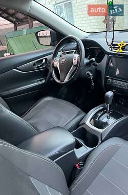 Позашляховик / Кросовер Nissan Rogue 2016 в Дніпрі