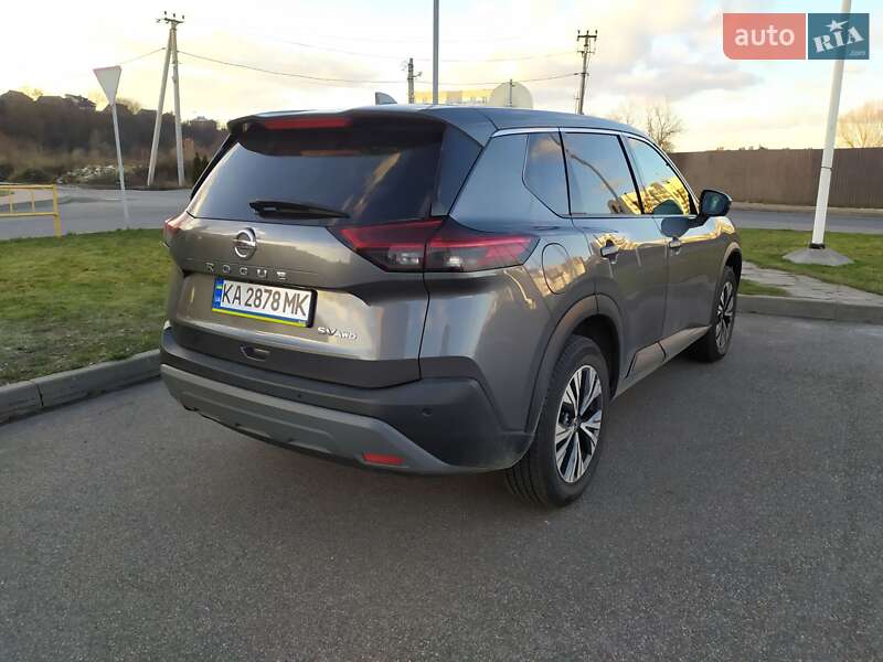 Позашляховик / Кросовер Nissan Rogue 2021 в Києві
