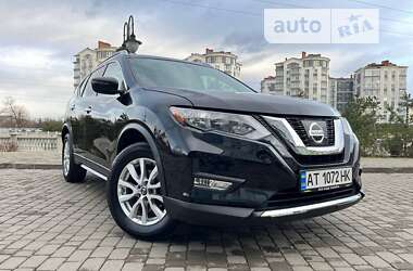 Позашляховик / Кросовер Nissan Rogue 2018 в Івано-Франківську