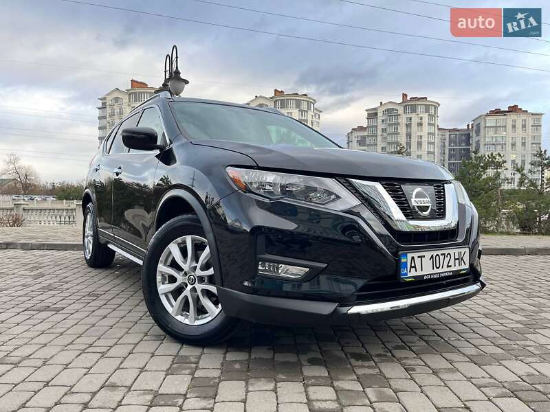 Позашляховик / Кросовер Nissan Rogue 2018 в Івано-Франківську