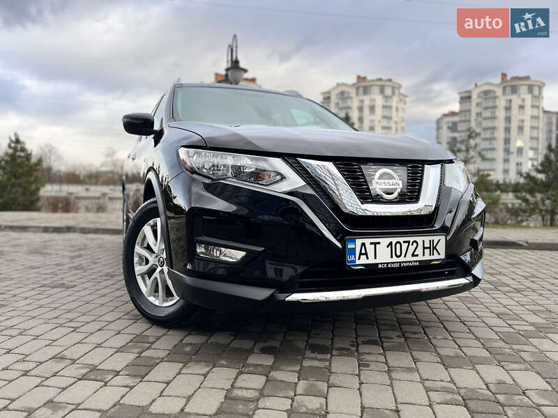 Позашляховик / Кросовер Nissan Rogue 2018 в Івано-Франківську