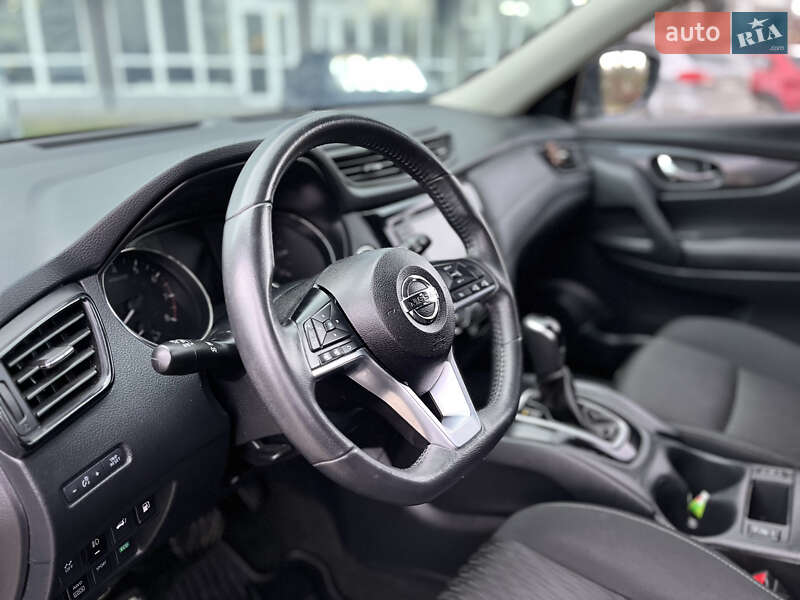 Позашляховик / Кросовер Nissan Rogue 2018 в Івано-Франківську