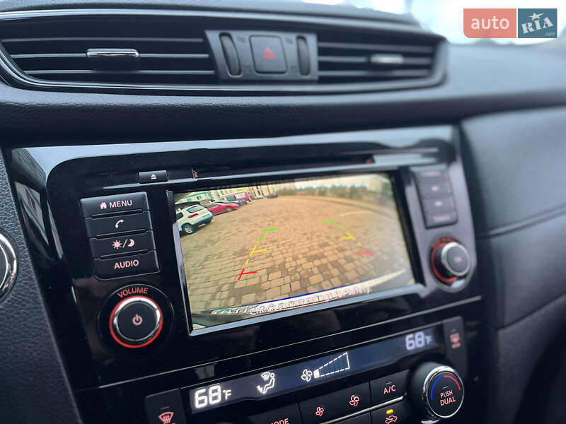 Позашляховик / Кросовер Nissan Rogue 2018 в Івано-Франківську