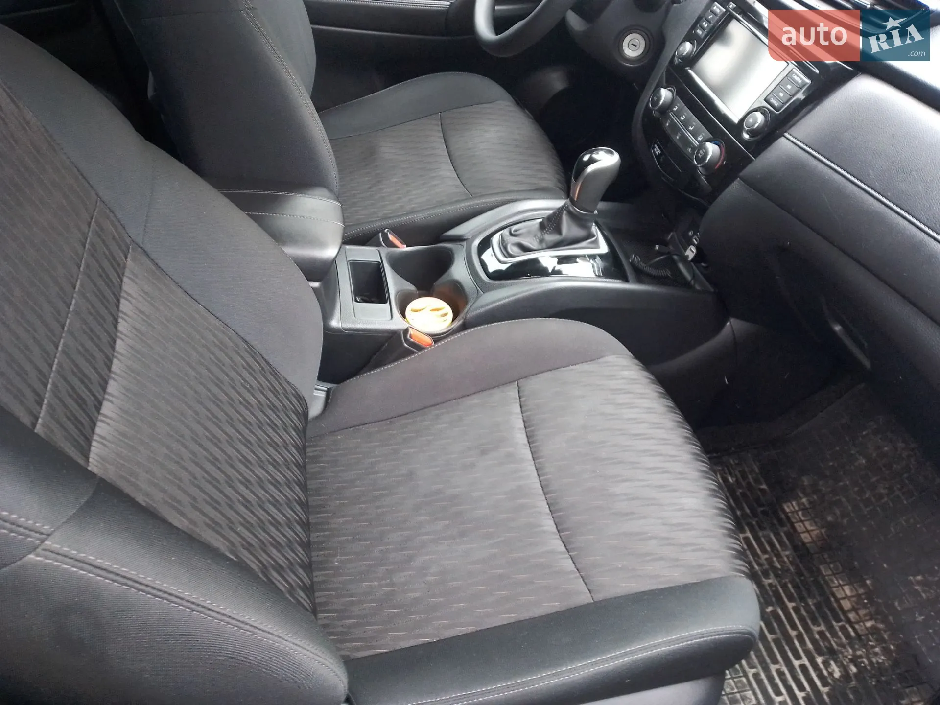 2019 Nissan Rogue - мініатюра 15