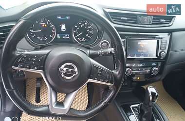 Позашляховик / Кросовер Nissan Rogue 2017 в Тернополі