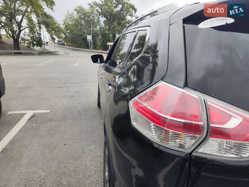 Позашляховик / Кросовер Nissan Rogue 2015 в Білій Церкві