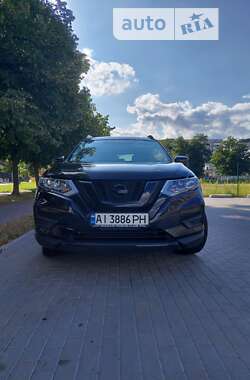 Позашляховик / Кросовер Nissan Rogue 2016 в Білій Церкві