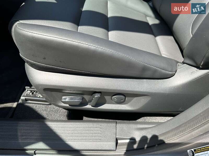 Позашляховик / Кросовер Nissan Rogue 2021 в Ізмаїлі