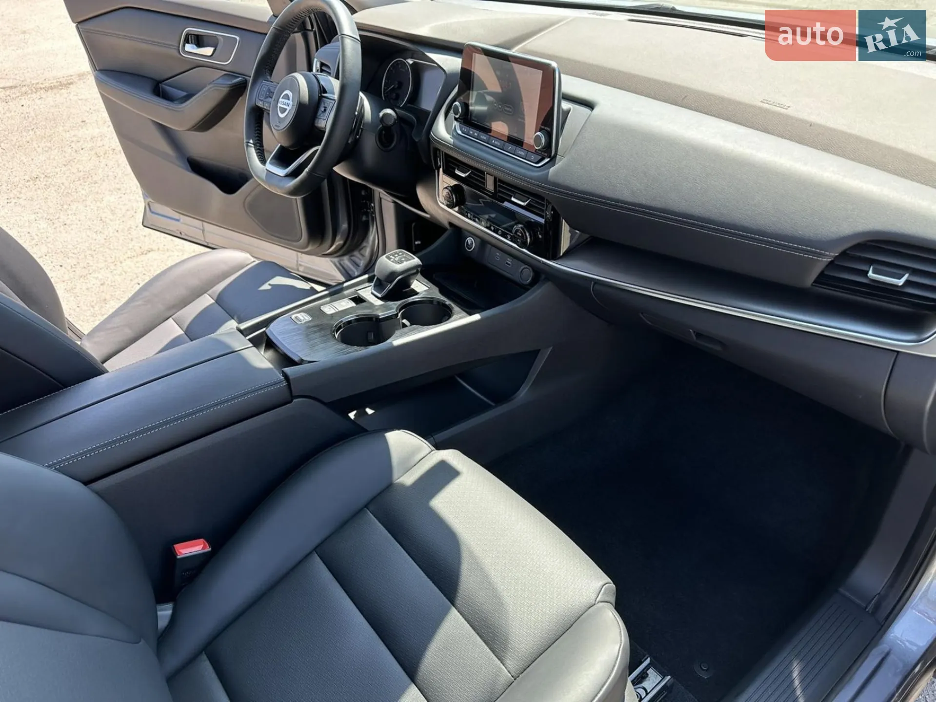 2021 Nissan Rogue - мініатюра 39