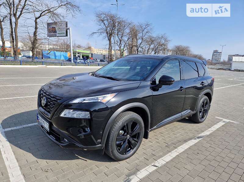 Внедорожник / Кроссовер Nissan Rogue 2022 в Одессе