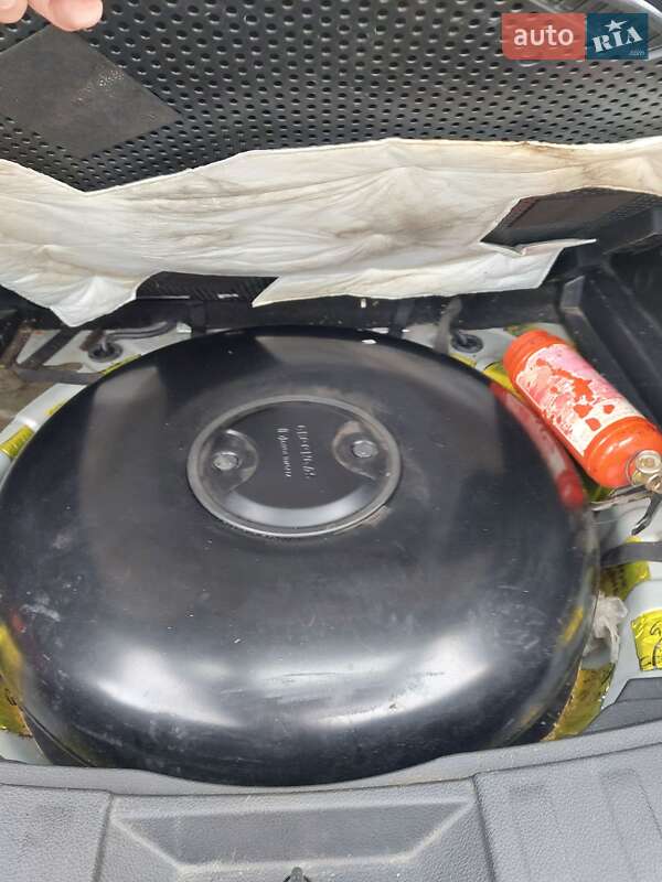 Позашляховик / Кросовер Nissan Rogue 2016 в Черкасах фото 14 Позашляховик / Кросовер Nissan Rogue 2016 в Черкасах