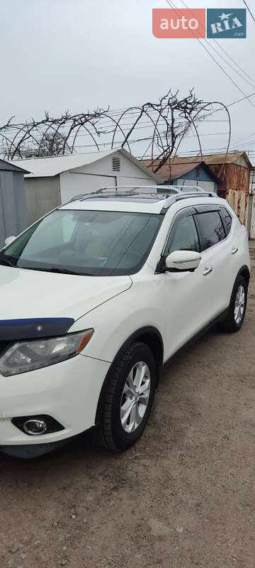 Позашляховик / Кросовер Nissan Rogue 2014 в Одесі