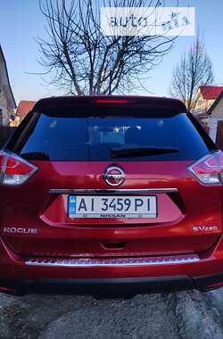 Внедорожник / Кроссовер Nissan Rogue 2016 в Борисполе