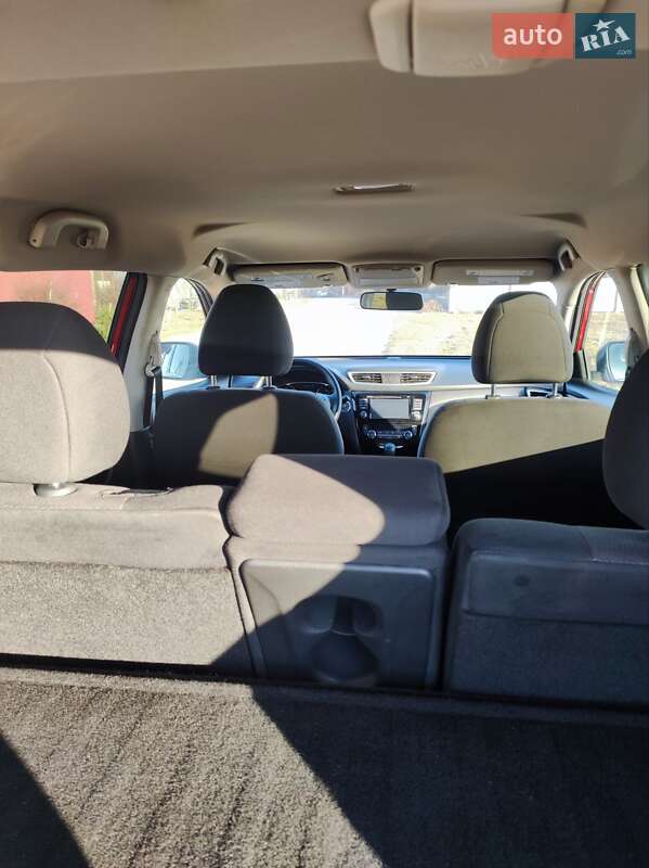 Позашляховик / Кросовер Nissan Rogue 2016 в Борисполі фото 15 Позашляховик / Кросовер Nissan Rogue 2016 в Борисполі