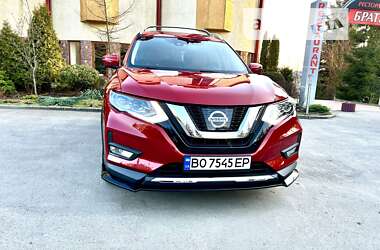 Позашляховик / Кросовер Nissan Rogue 2017 в Тернополі