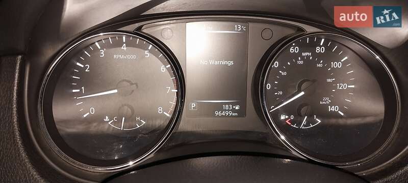 Позашляховик / Кросовер Nissan Rogue 2017 в Томашполі