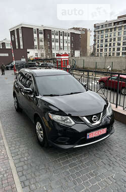 Внедорожник / Кроссовер Nissan Rogue 2015 в Киеве