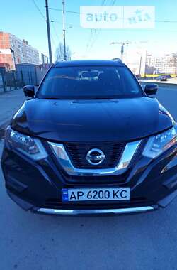 Позашляховик / Кросовер Nissan Rogue 2017 в Запоріжжі