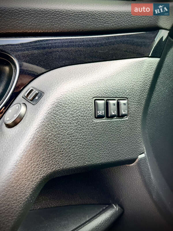 Позашляховик / Кросовер Nissan Rogue 2018 в Дніпрі фото 14 Позашляховик / Кросовер Nissan Rogue 2018 в Дніпрі